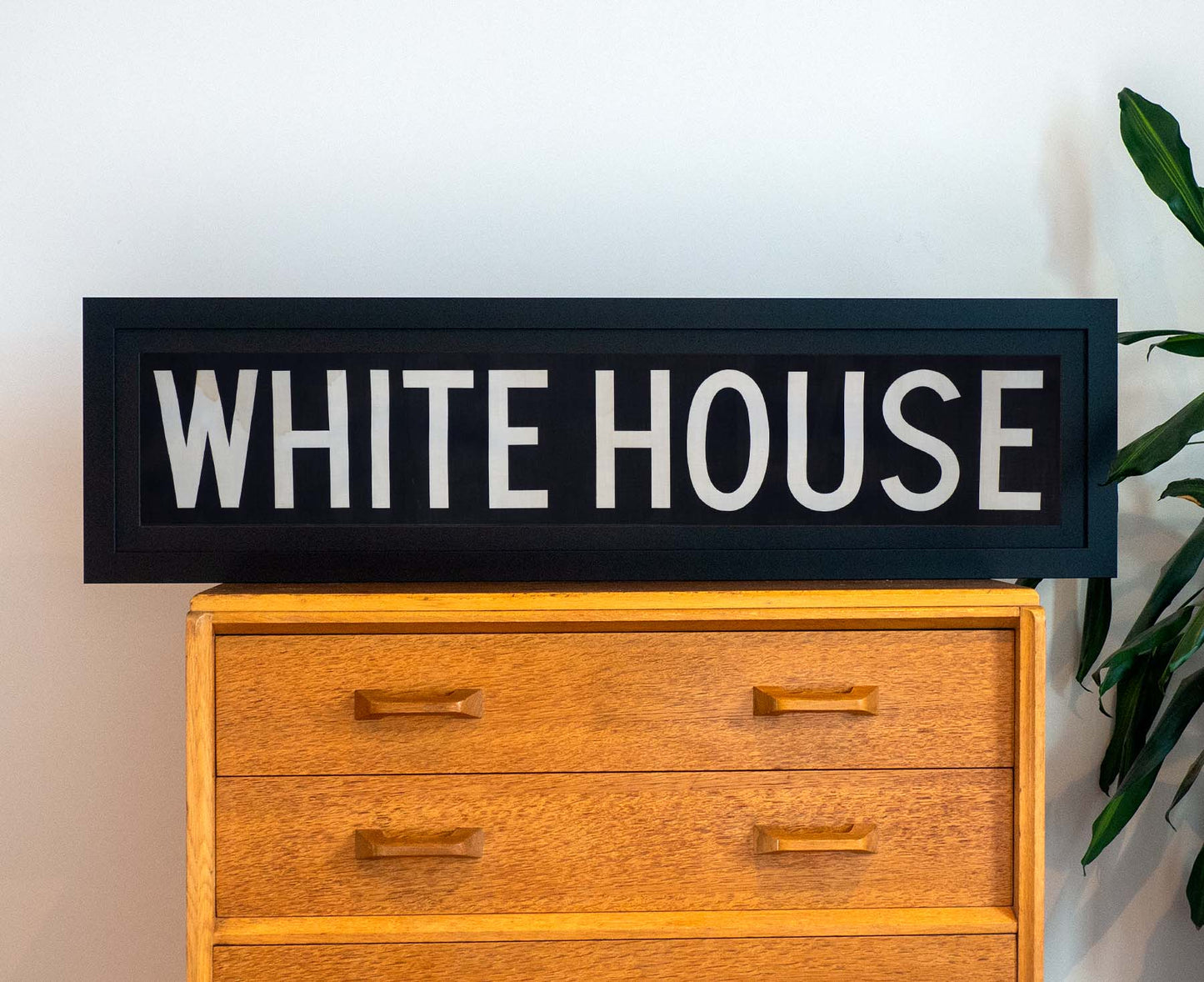White House 1960s Framed Bus Blind