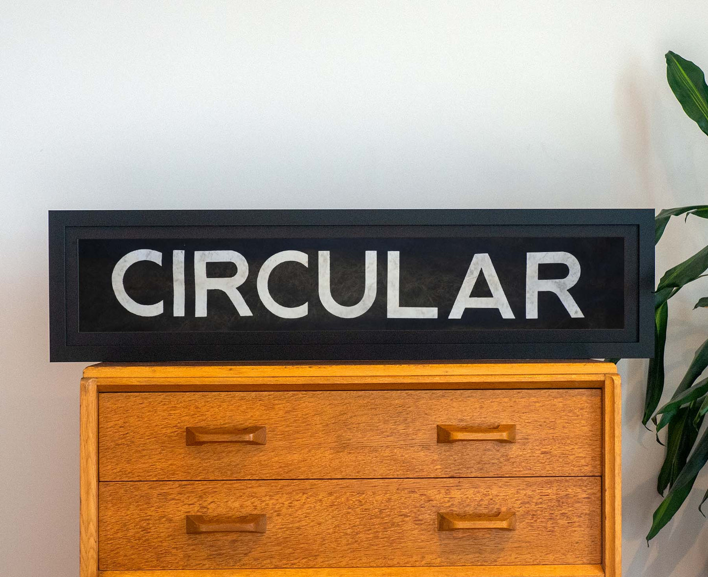 Circular 1986 Framed Bus Blind
