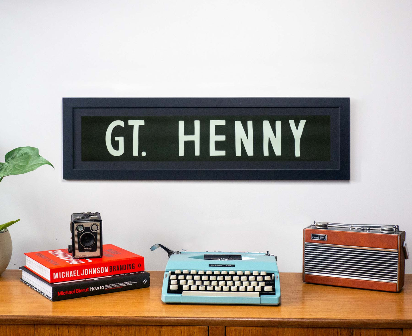 Great Henny Framed Bus Blind