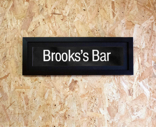 Brooks's Bar Mini Framed Bus Blind