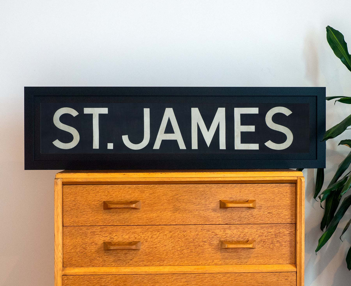 St. James 1960s Framed Bus Blind