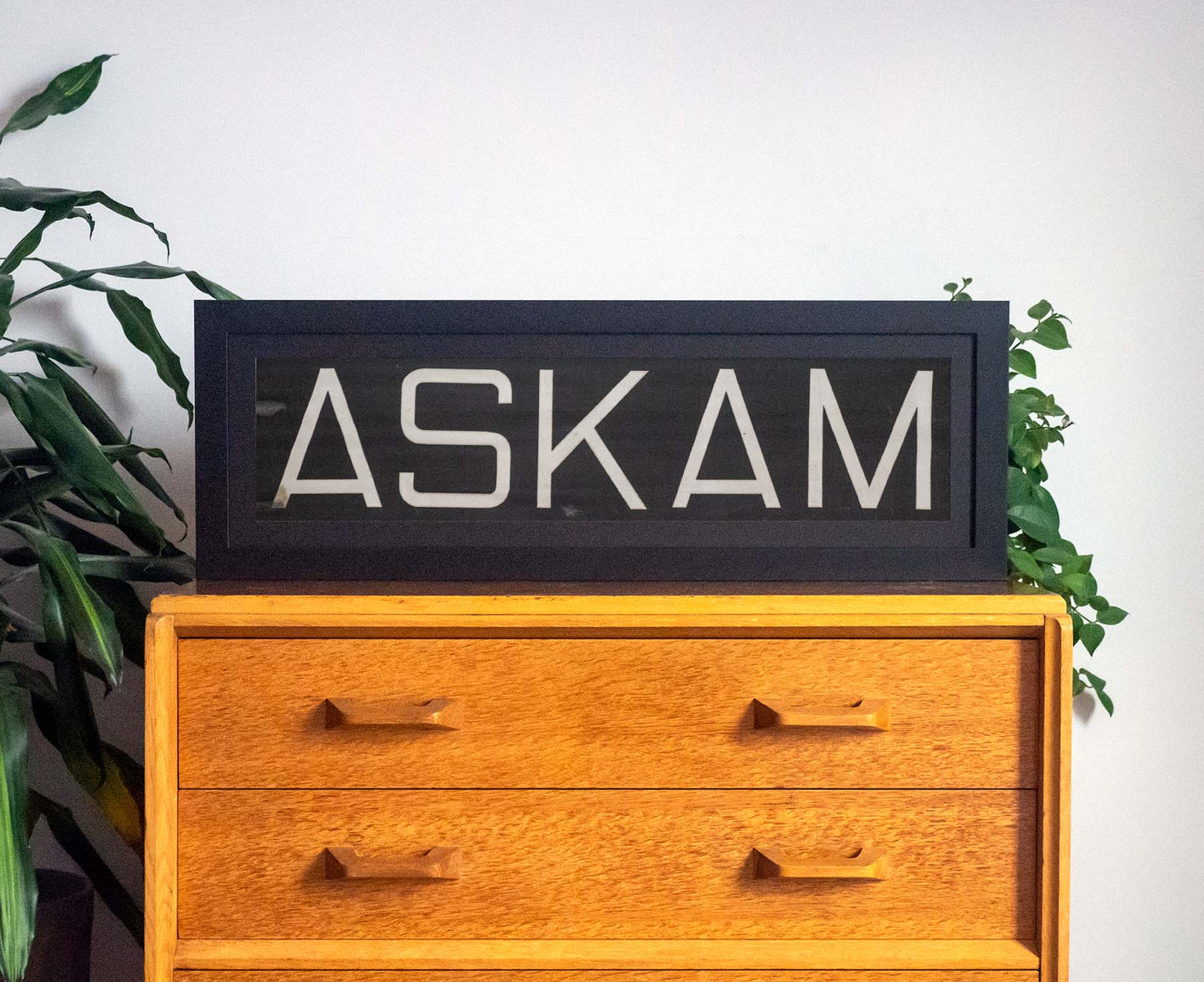 Askam 1960s Framed Bus Blind